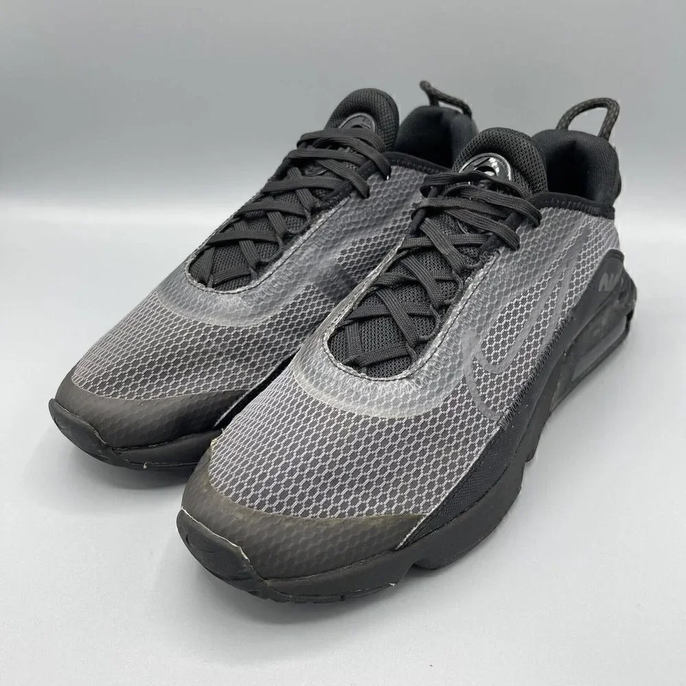 Nike Air Max 2090 Size Youth 7 Women's 8.5 Black Grey Shoes Sneakers CJ4066-001